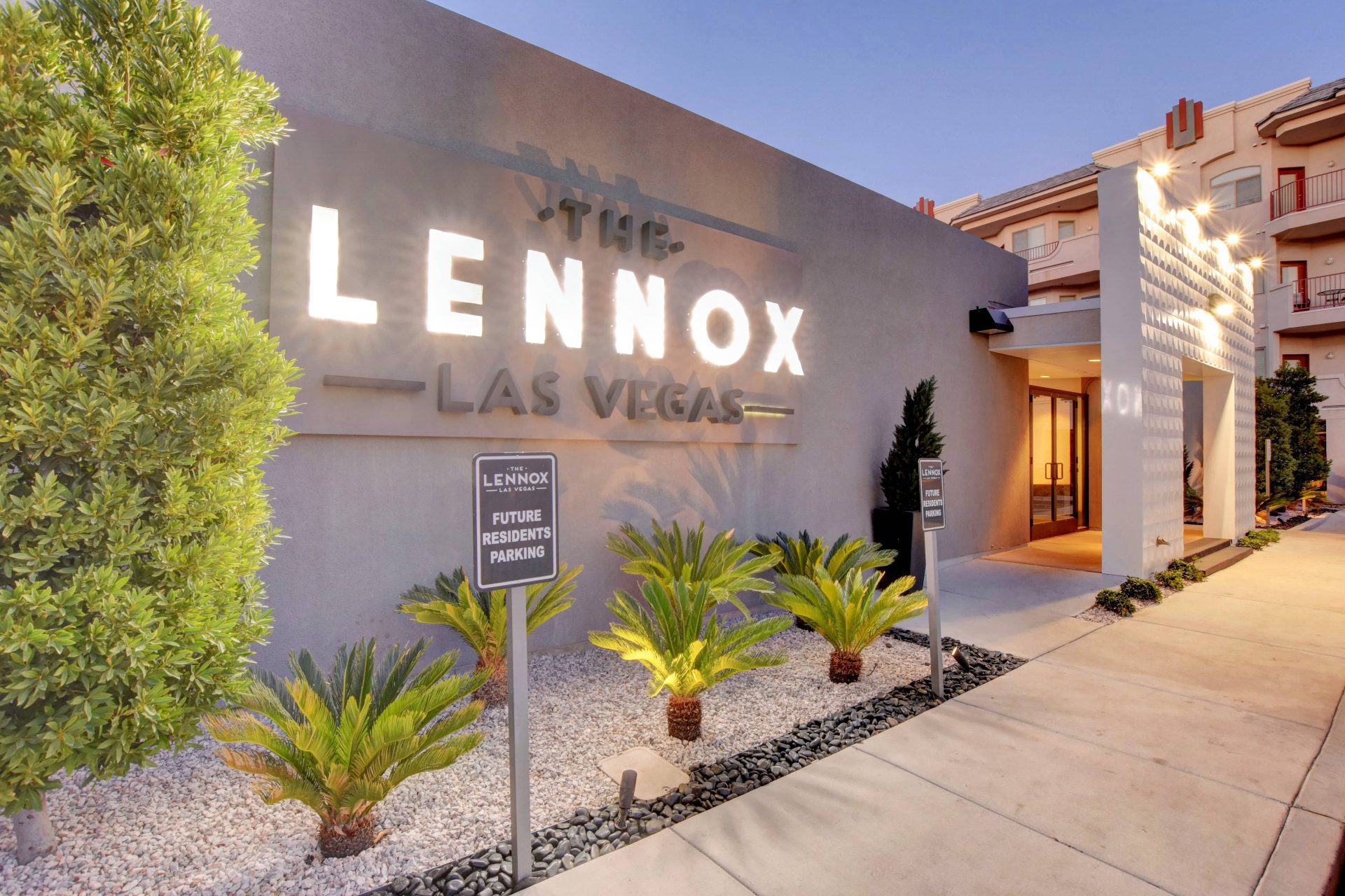 5587 Lenox Hill Ct, Las Vegas, NV 89135