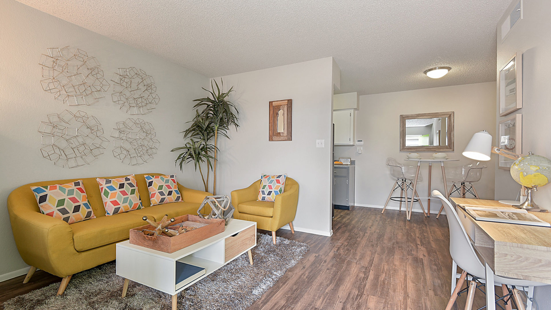 renew-one-eleven-apartment-homes-for-rent-mesa-az-85203-living-room