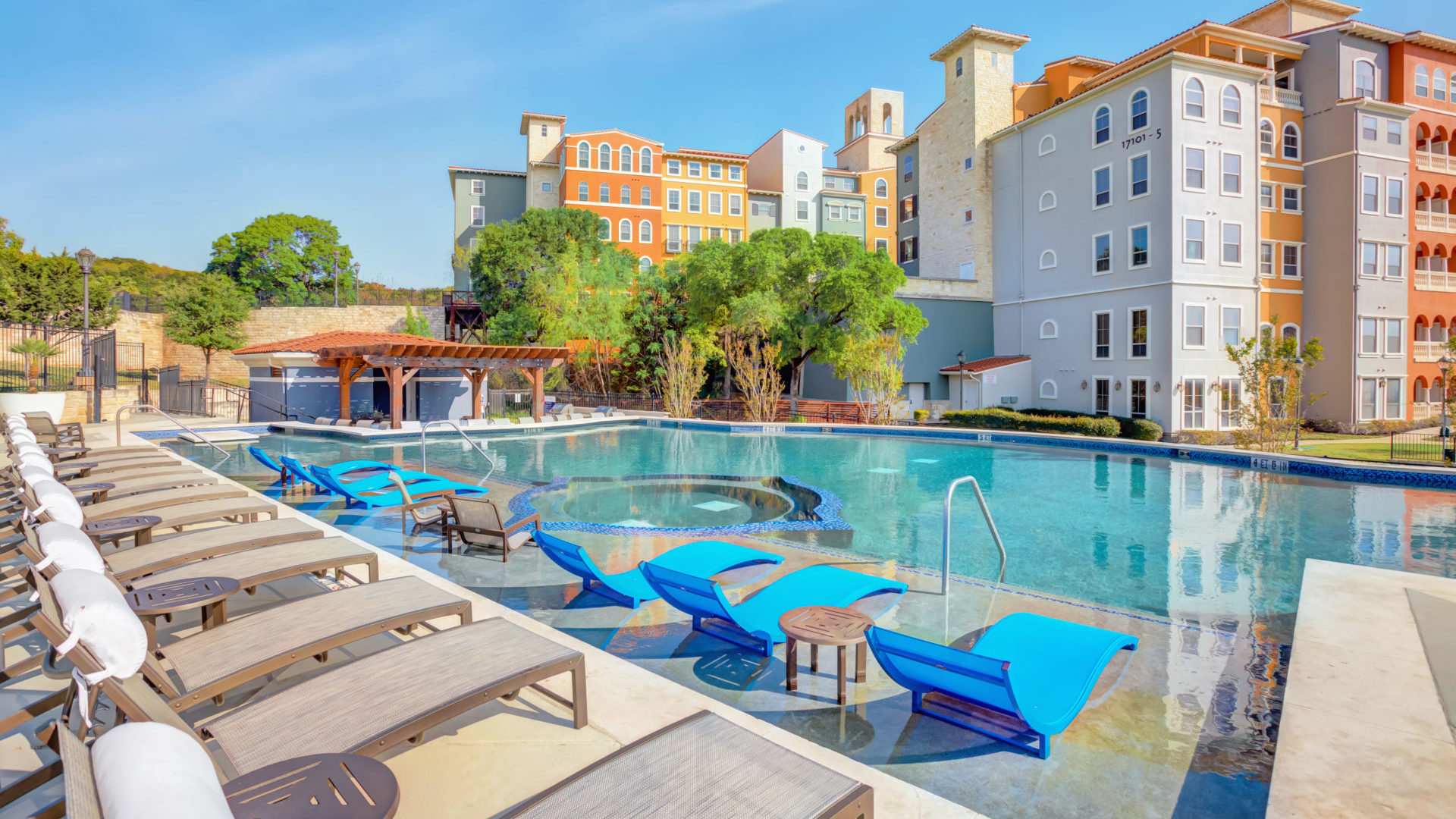 arrive-eilan-apartment-homes-for-rent-san-antonio-tx-78256-pool-chairs RT